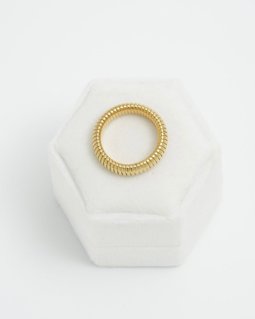 Cleo Ring