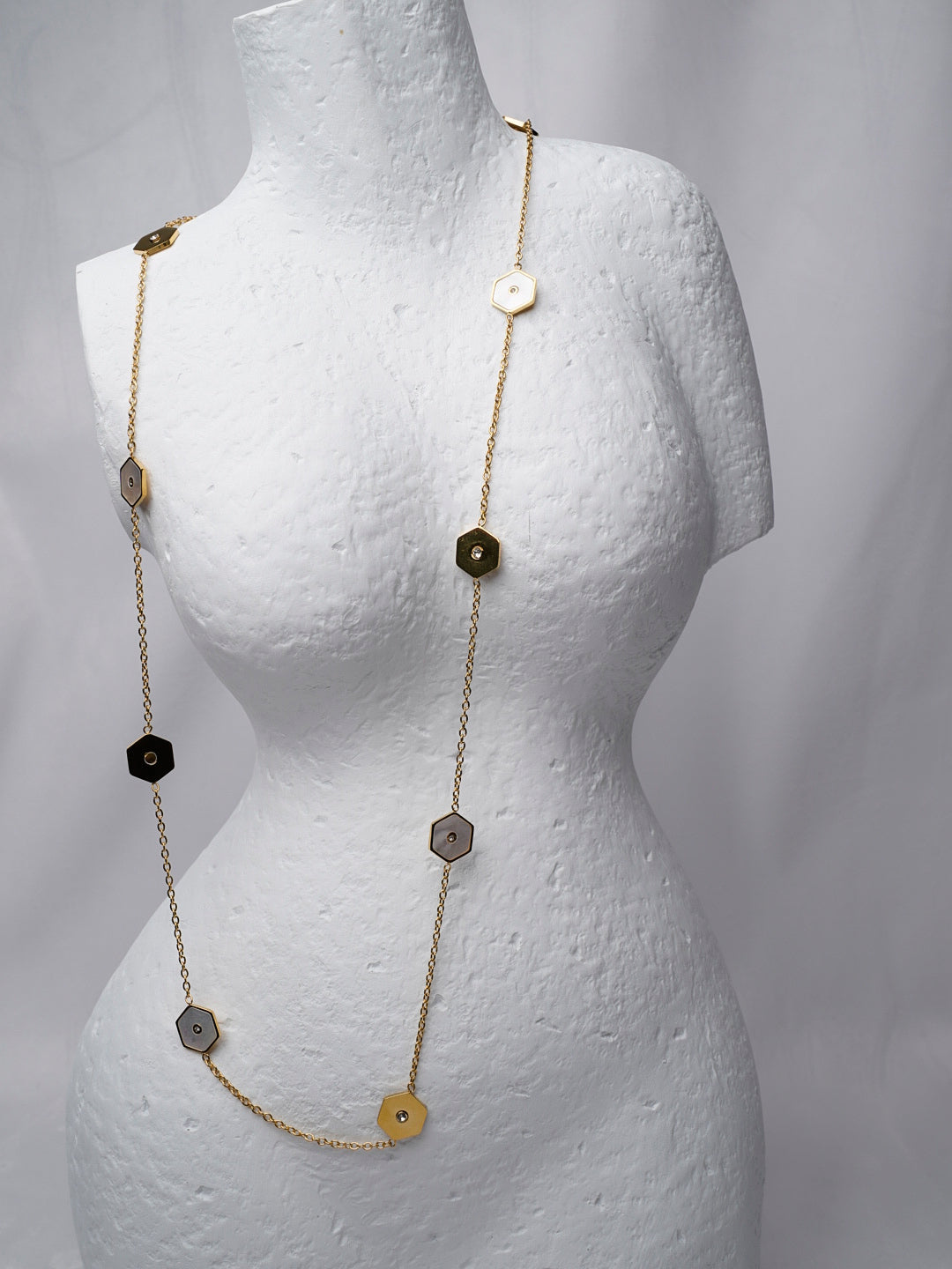 Aliana Necklace