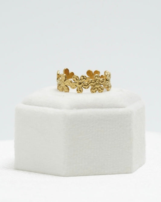 Daisy Ring