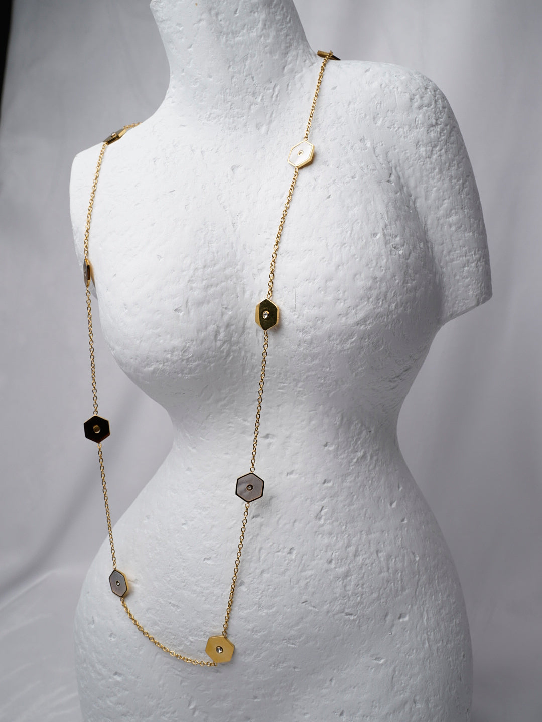 Aliana Necklace