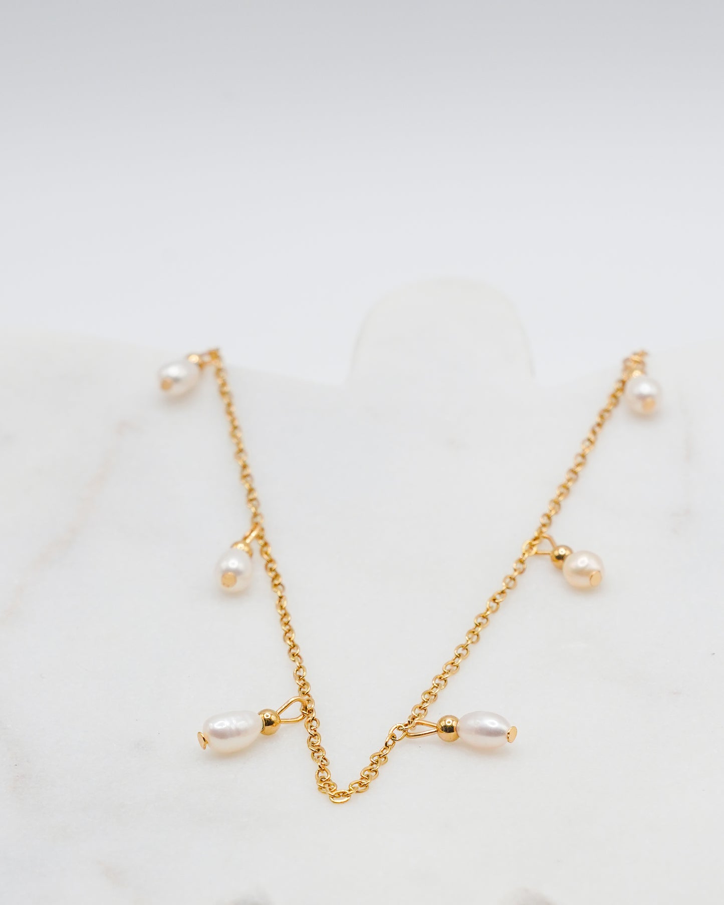 Droplets Pearls Necklace