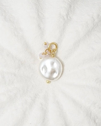 Mini Flat Pearl Pendant