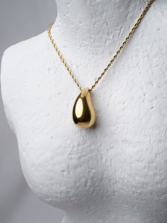 Lluvia Necklace